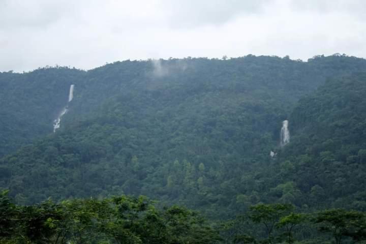 Jaintia Hill Resort Latu Buitenkant foto